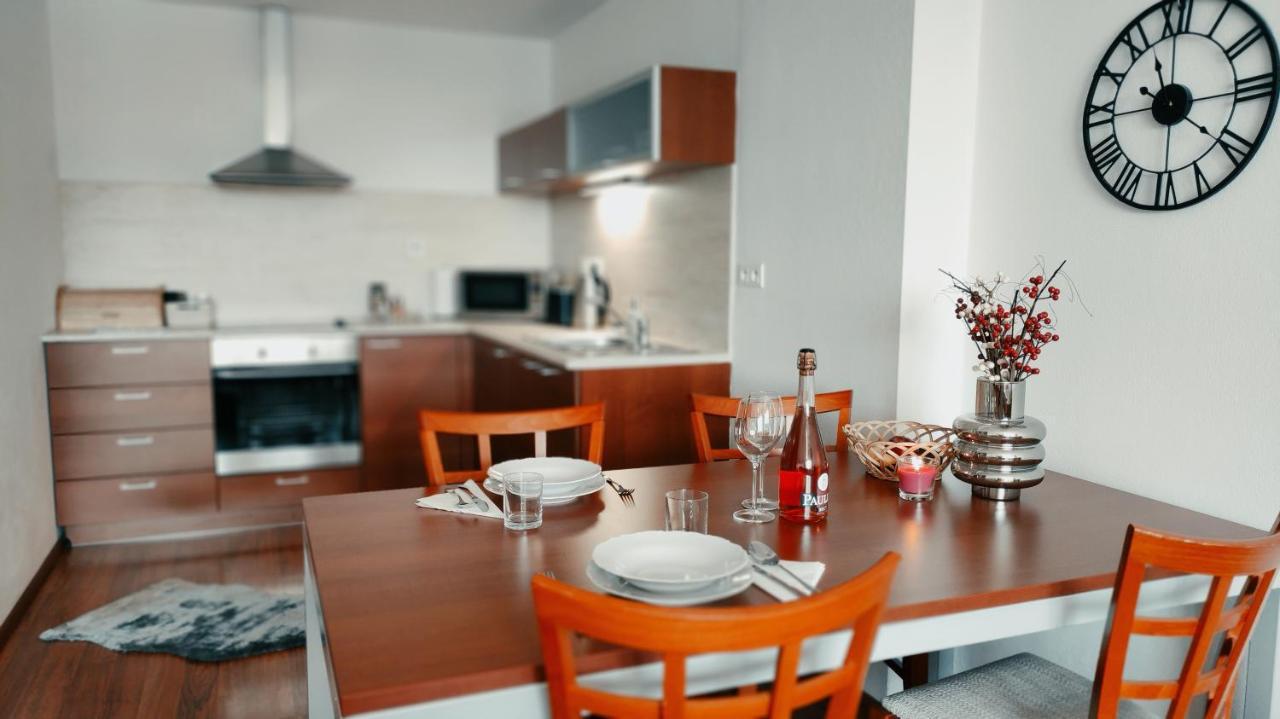 Nicole Apartment ドノヴァリ エクステリア 写真