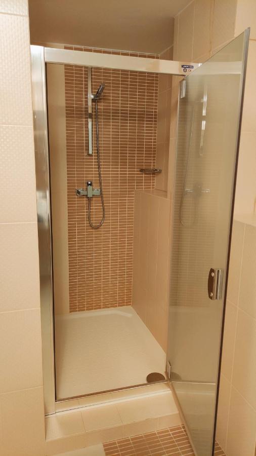 Nicole Apartment ドノヴァリ エクステリア 写真